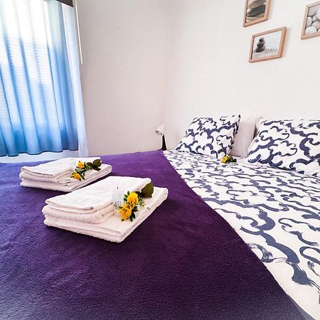 Central Olhao Home - Private Spacious Sunlit Patio โอลเญา ภายนอก รูปภาพ